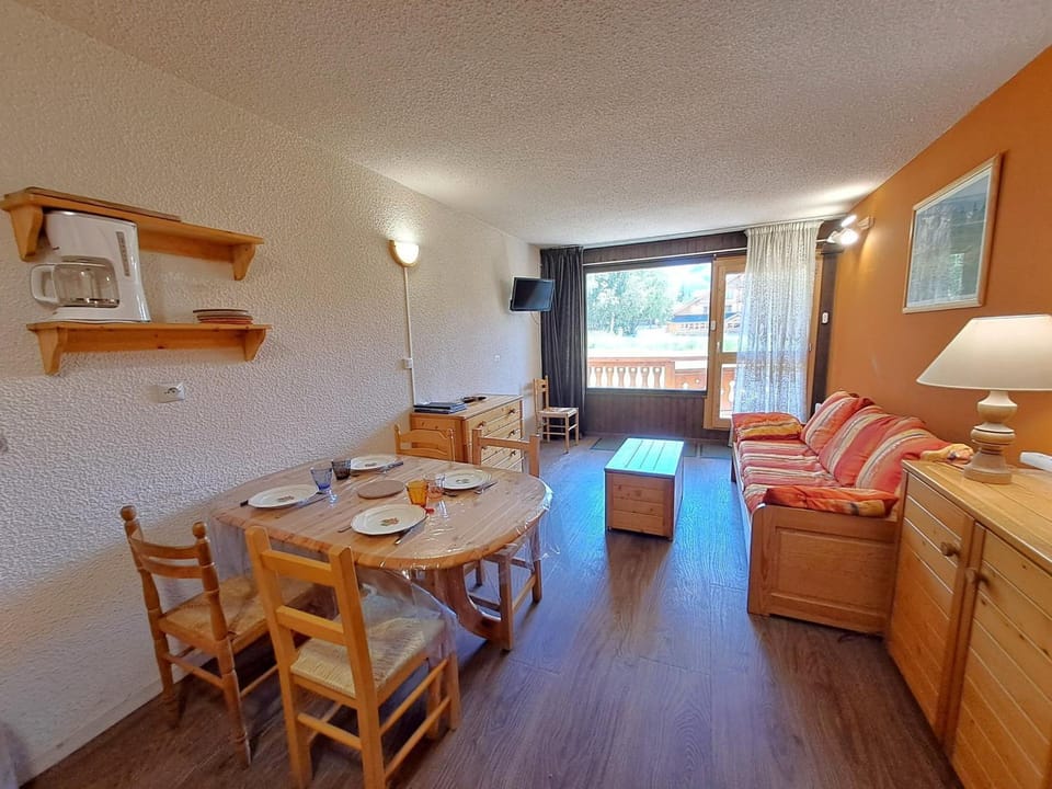 Studio 4 pers au pied des pistes, centre Les Deux Alpes - FR-1-516-18 Apartment in Les Deux Alpes
