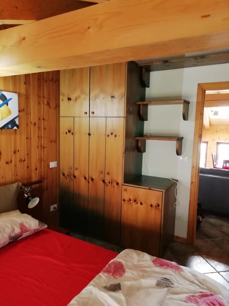 Bed, Photo of the whole room