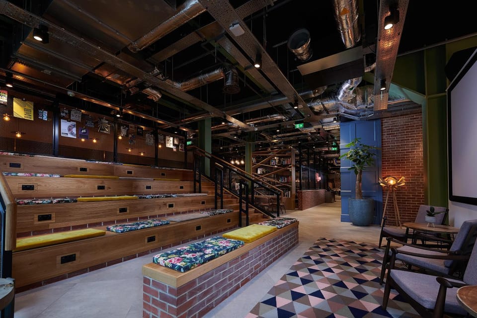 Lobby or reception, Lounge or bar, Food and drinks, Dining area, Drinks, Alcoholic drinks, Non alcoholic drinks