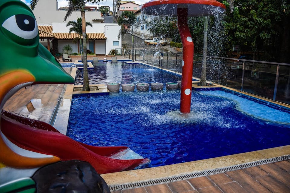 Restaurant/places to eat, Swimming pool