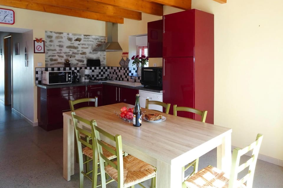 Kitchen or kitchenette, Other