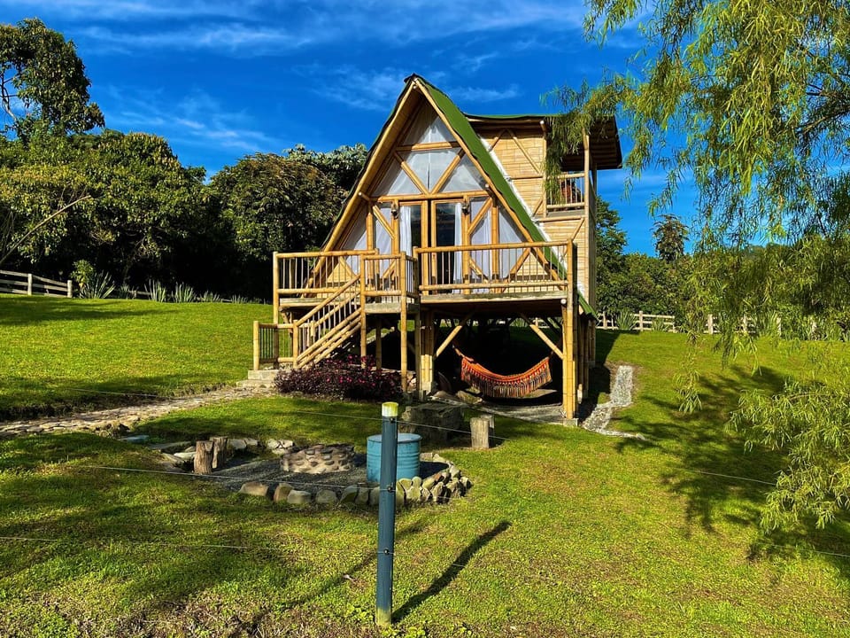 Glamping La Herradura Luxury tent in Risaralda