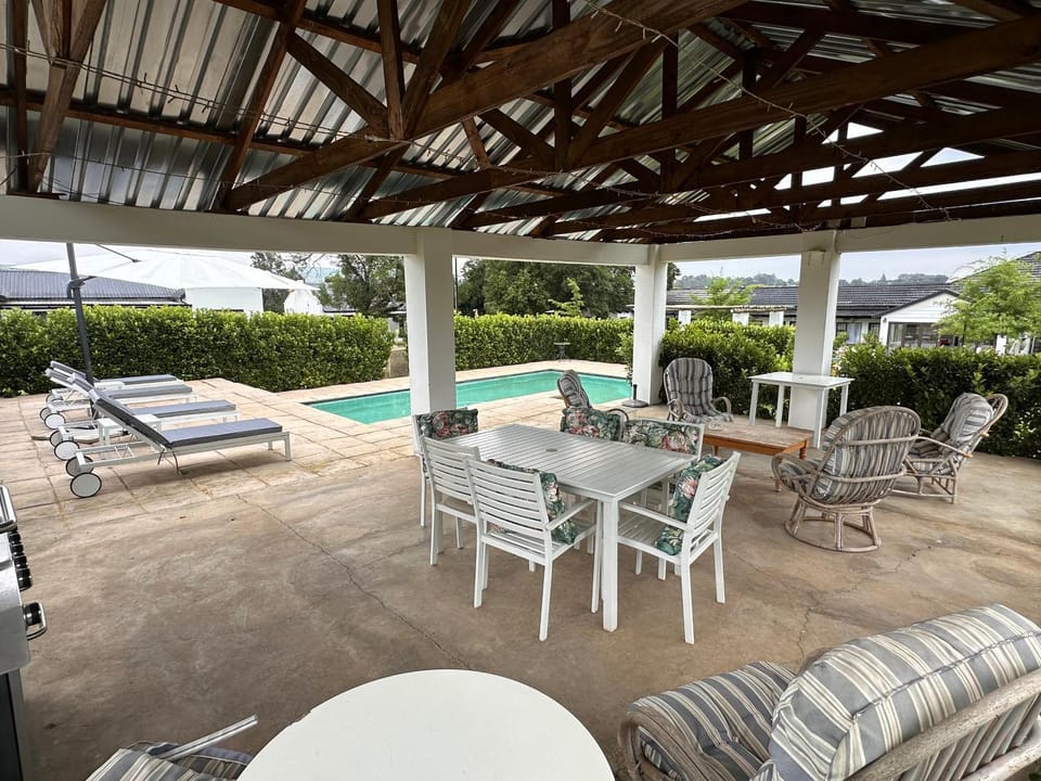 Balcony/Terrace, Seating area, Garden view, Pool view, Swimming pool, sunbed