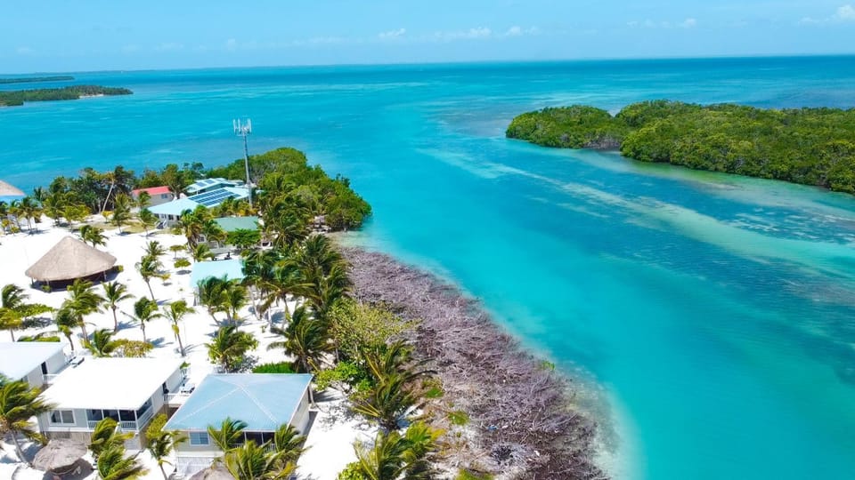 Shaka Caye All inclusive Resort Resort in Belize District