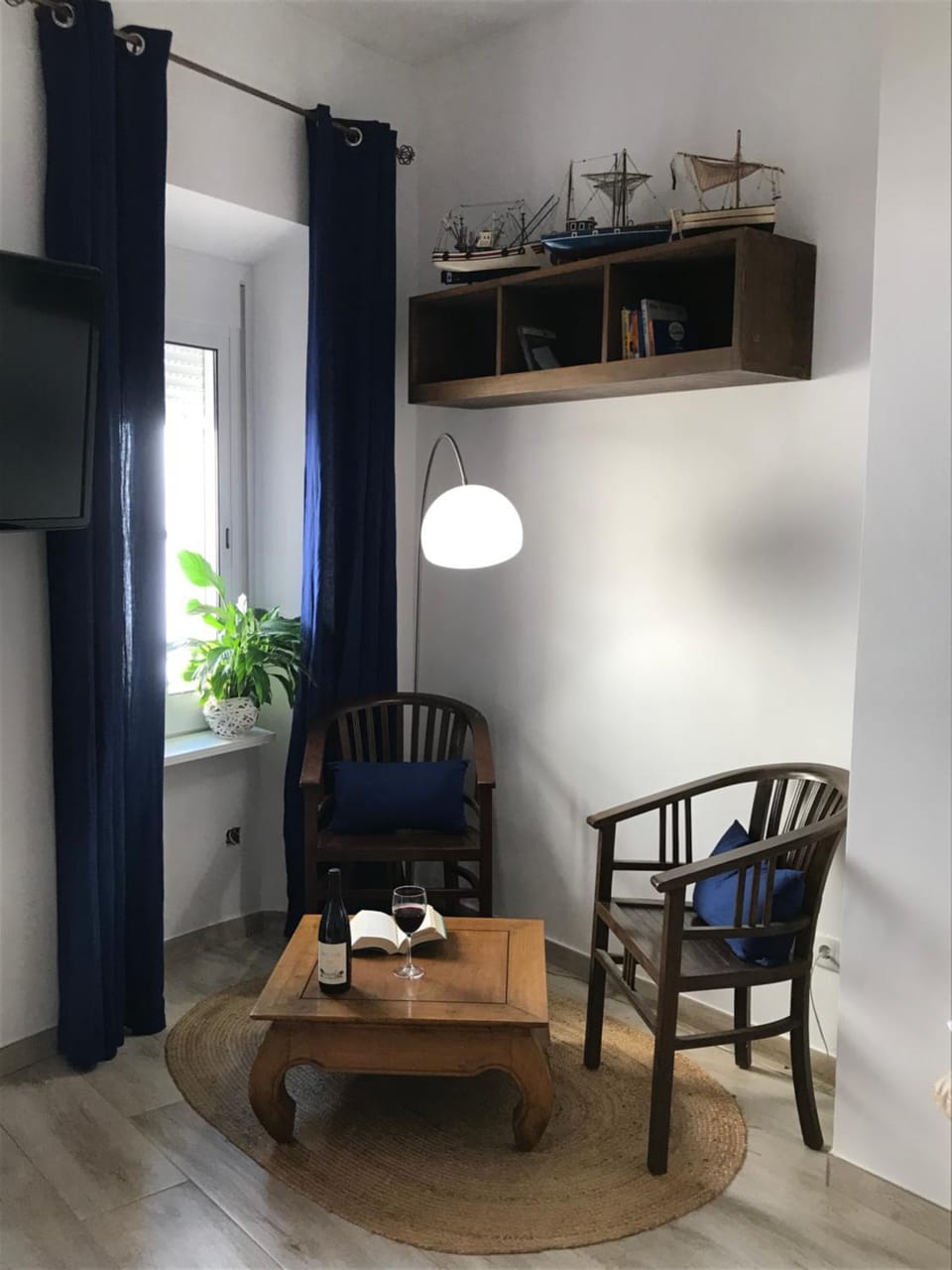 Seating area