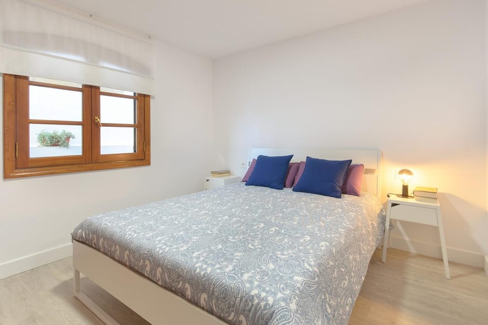 Living room, Bedroom