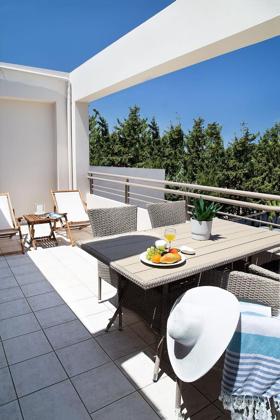 Balcony/Terrace, Balcony/Terrace
