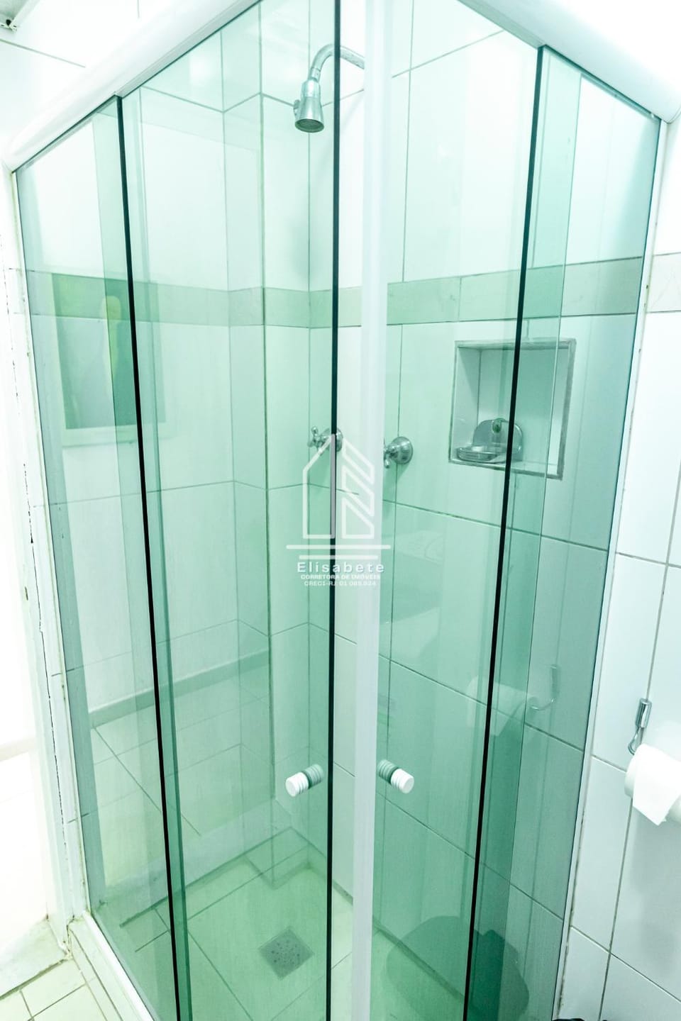 Shower, Toilet, Bath
