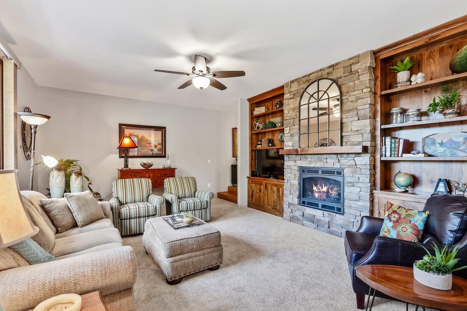 Sandpoint Paradise House in Lake Pend Oreille