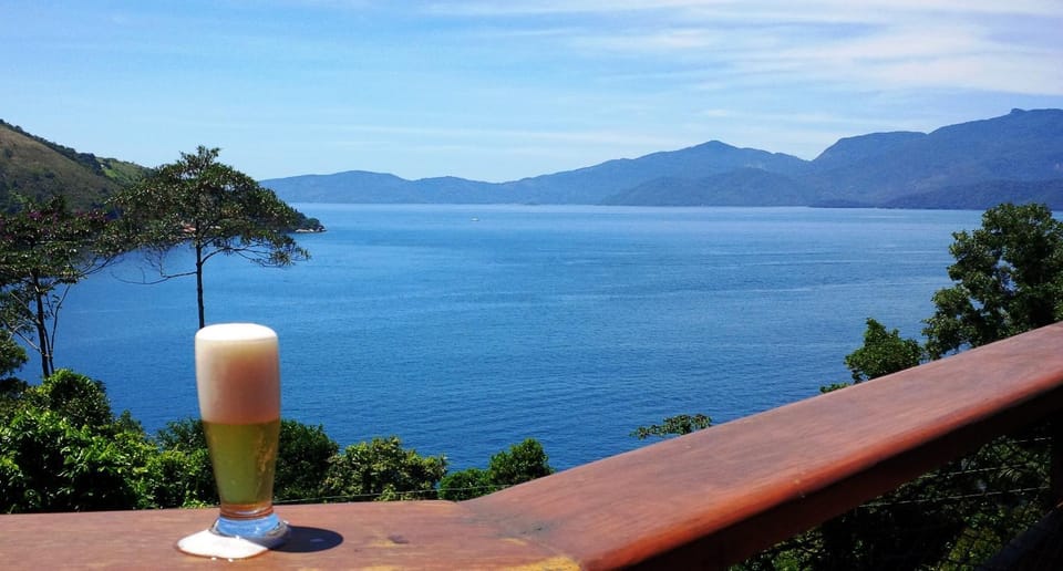 Mountain view, Sea view