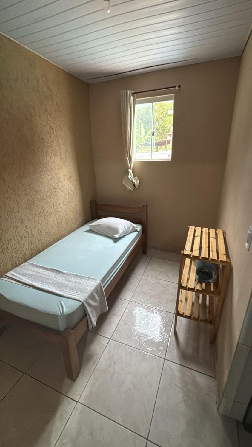 Recanto Pousada JU&JU com piscina COMPARTILHADA Inn in Pontal do Paraná