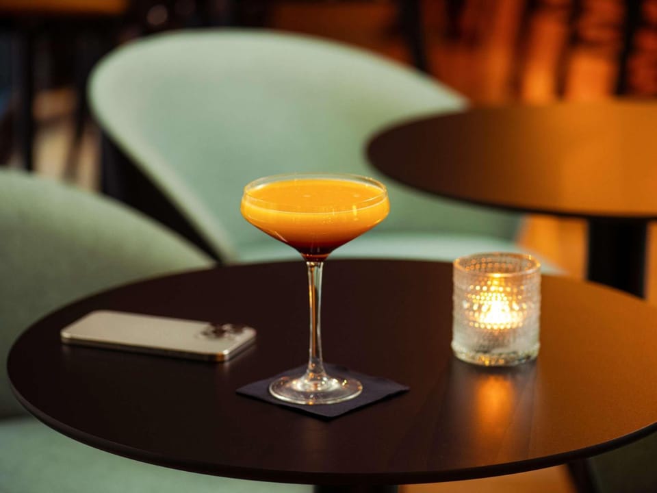 Lounge or bar