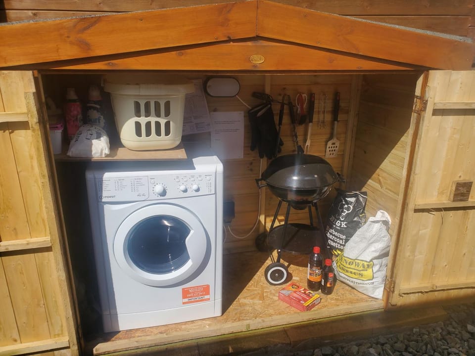 BBQ facilities, BBQ facilities, washing machine, dryer