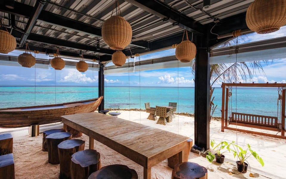 Restaurant/places to eat, Natural landscape, Sea view, Breakfast