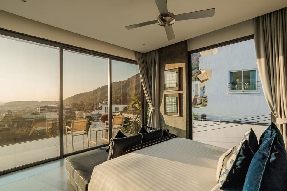 Bedroom, Sunset