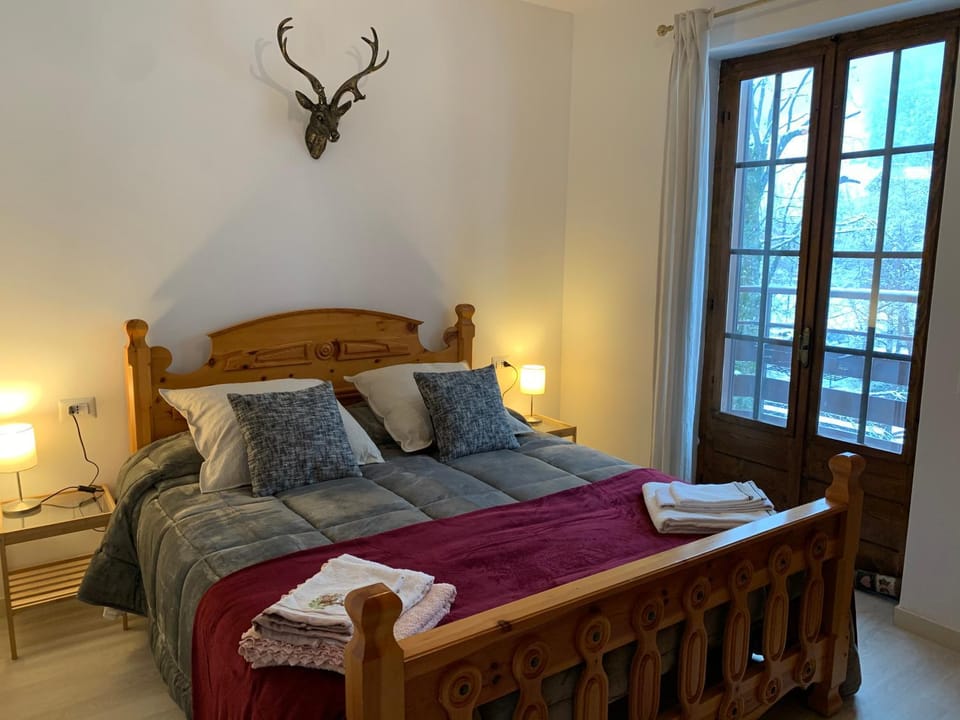 White Rock Apartment in Ponte di Legno