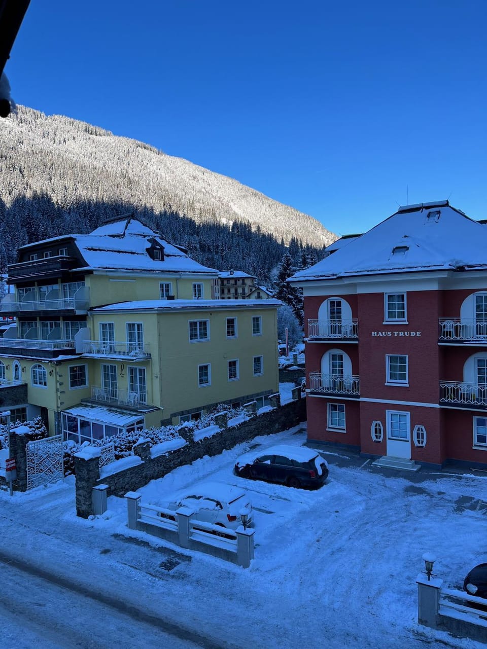 Property building, Winter