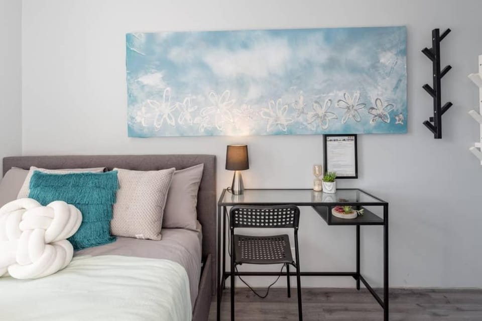 Luxe Ensuite Double Room - AC - Next to Central&CBD - Near Darling Harbour& Chinatown& USYD& UTS House in Surry Hills