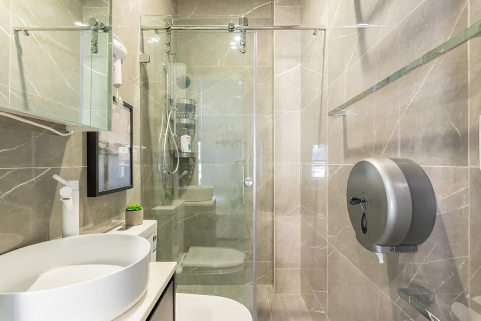 Ensuite King Single Room - AC - Next to Central - Closely Located to Almost Sydney Must Seen Spots House in Surry Hills
