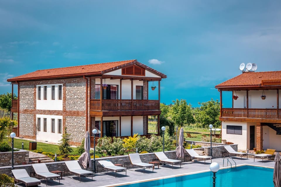 View (from property/room), Balcony/Terrace, Pool view, Swimming pool, sunbed