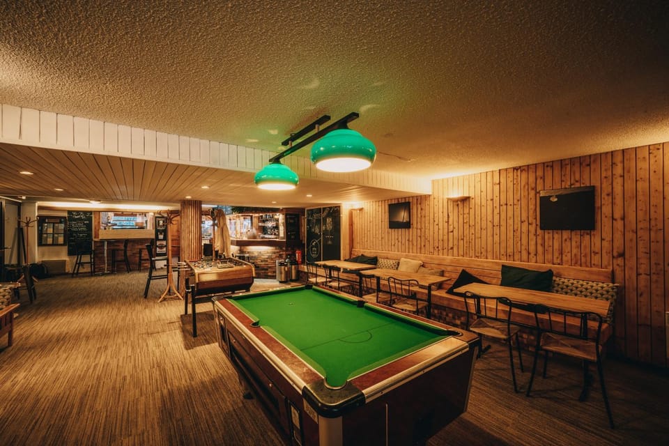 Billiard