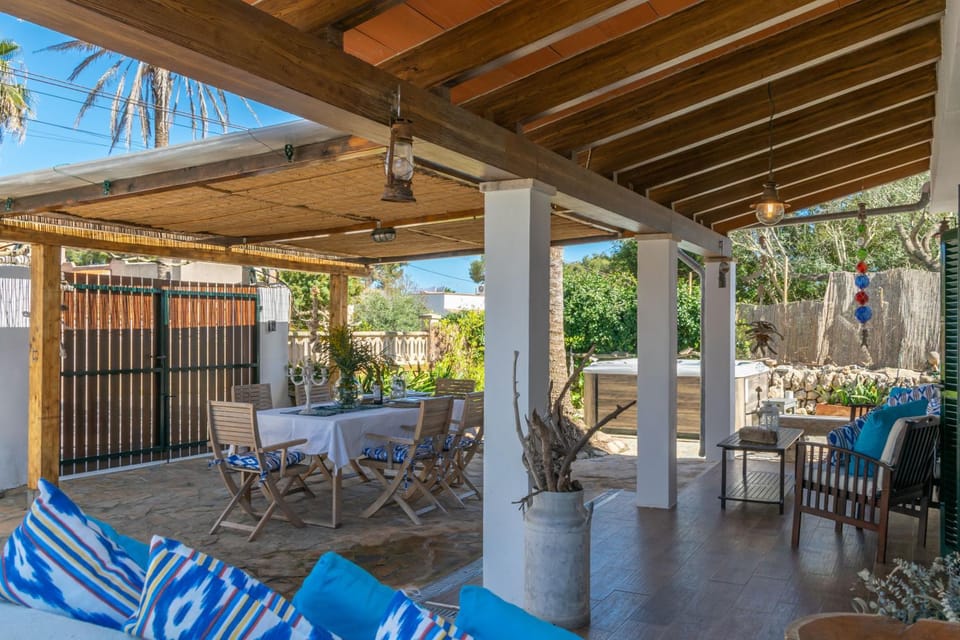 Patio, View (from property/room), Dining area