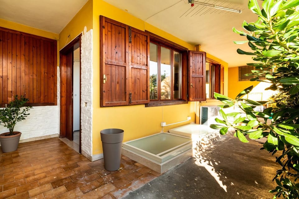 Property building, Bathroom, Living room