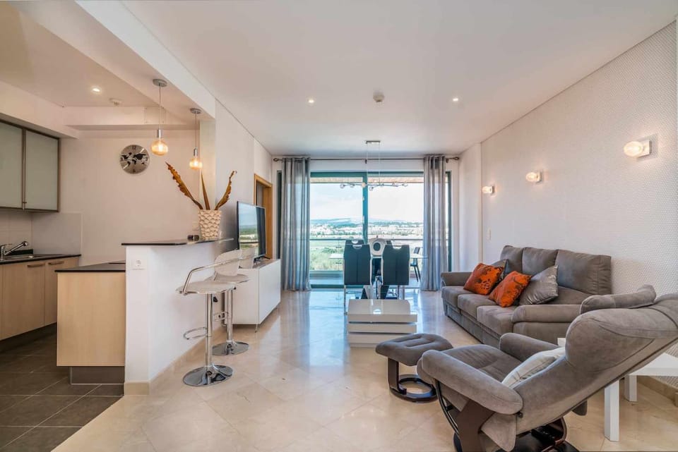 Vilamoura Sun Aquamar 503 Apartment in Quarteira
