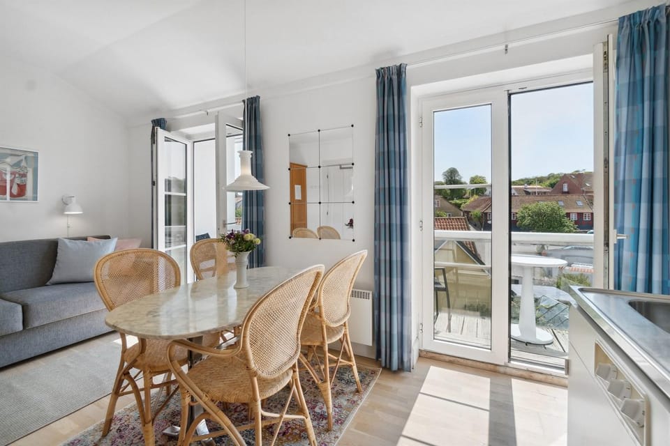 View (from property/room), Dining area