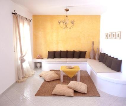 Ariston Apartments Apartment in Milos