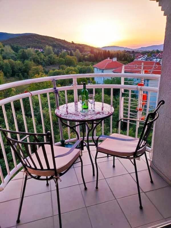 Natural landscape, View (from property/room), Balcony/Terrace