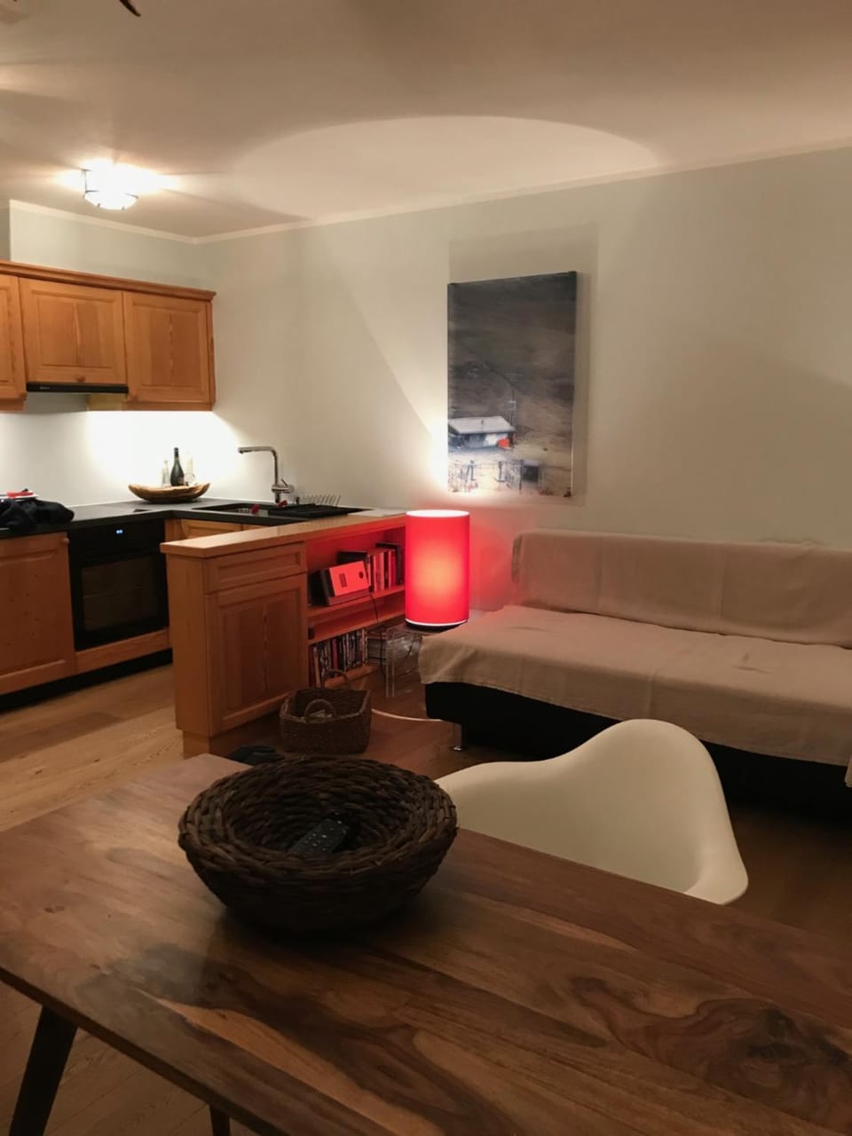 Kitchen or kitchenette, Photo of the whole room, Seating area