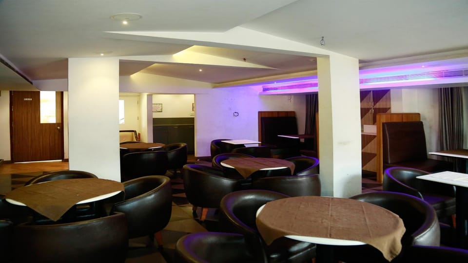 Lounge or bar