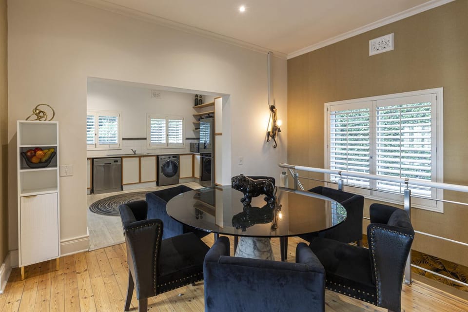 Clifton YOLO Spaces - Clifton Boutique Apartments Villa in Cape Town