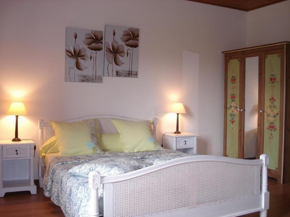 Chambre d'hôtes La Haie Fleurie Bed and Breakfast in Auvergne-Rhône-Alpes