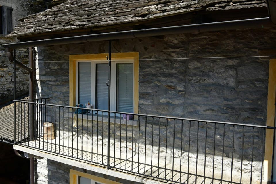 Rustico Luchessa Valle Verzasca Chalet in Canton of Ticino