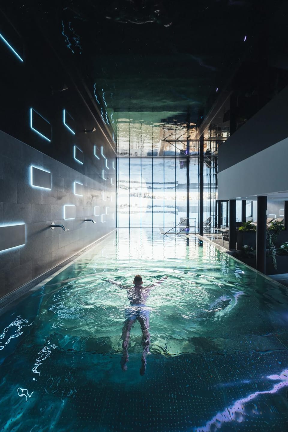 Swimming pool