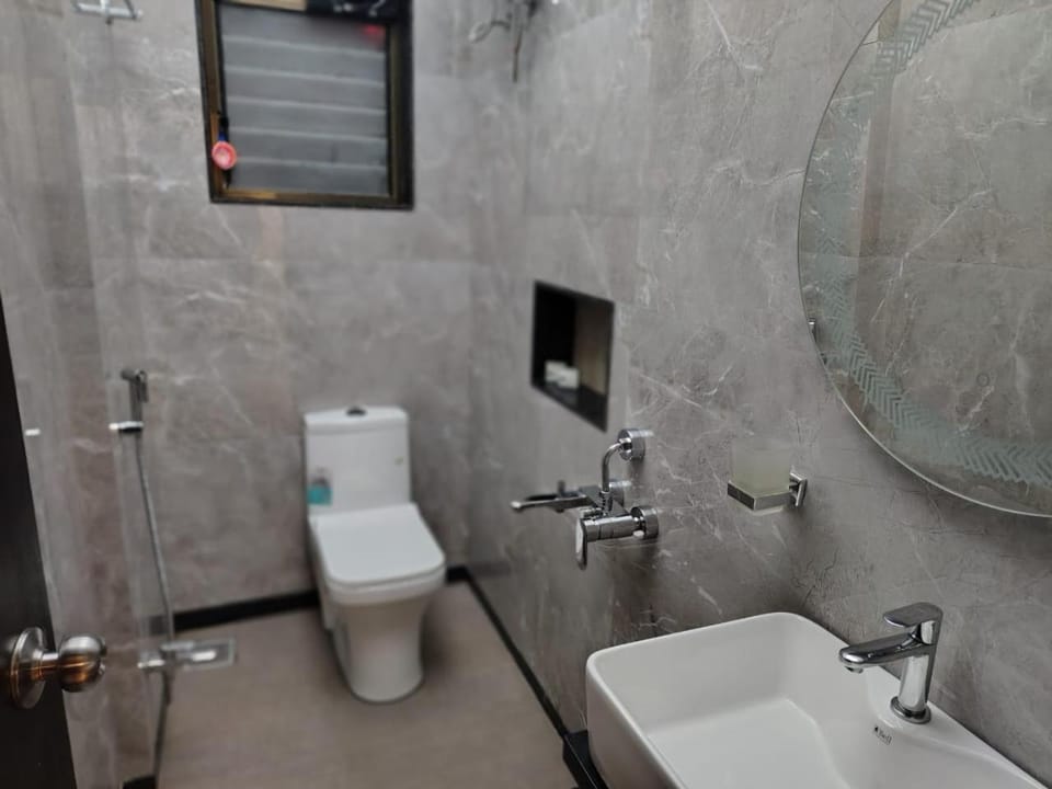 Toilet, Bathroom