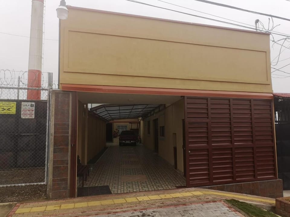 APARTAMENTO 5 TECNOLOGICO Apartment in Cartago Province, Costa Rica