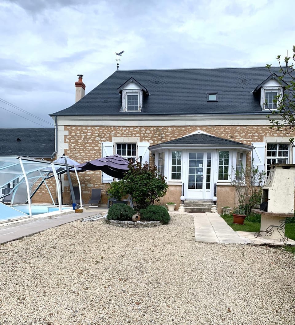 Property building, Patio, Garden, Swimming pool