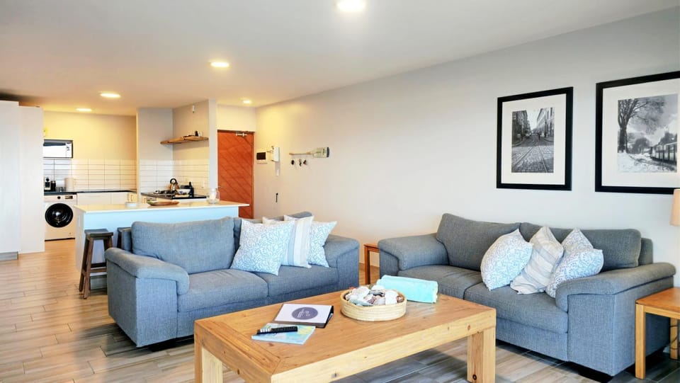 Paradise Beachfront Apartment House in Eastern Cape