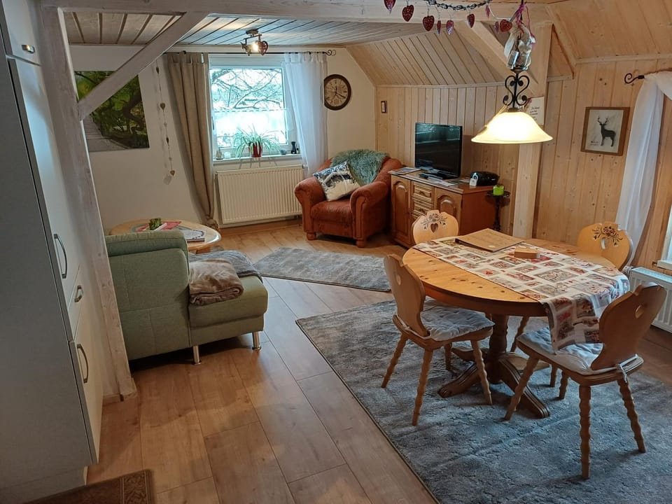 Living room, Dining area