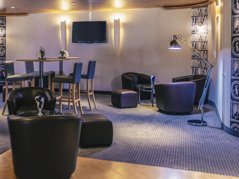 Lounge or bar