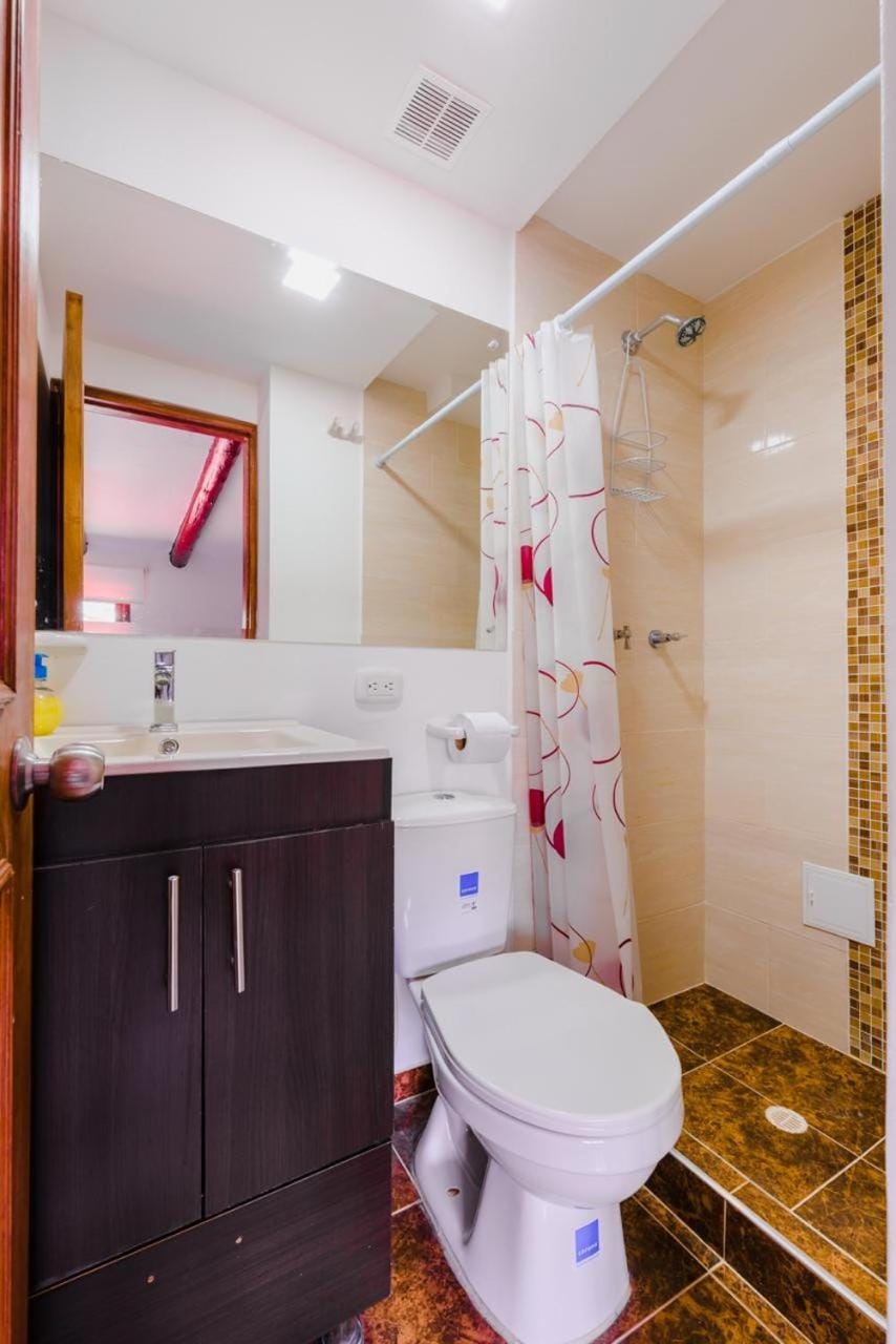 Hostal Doña Eliza Bed and Breakfast in Bogota