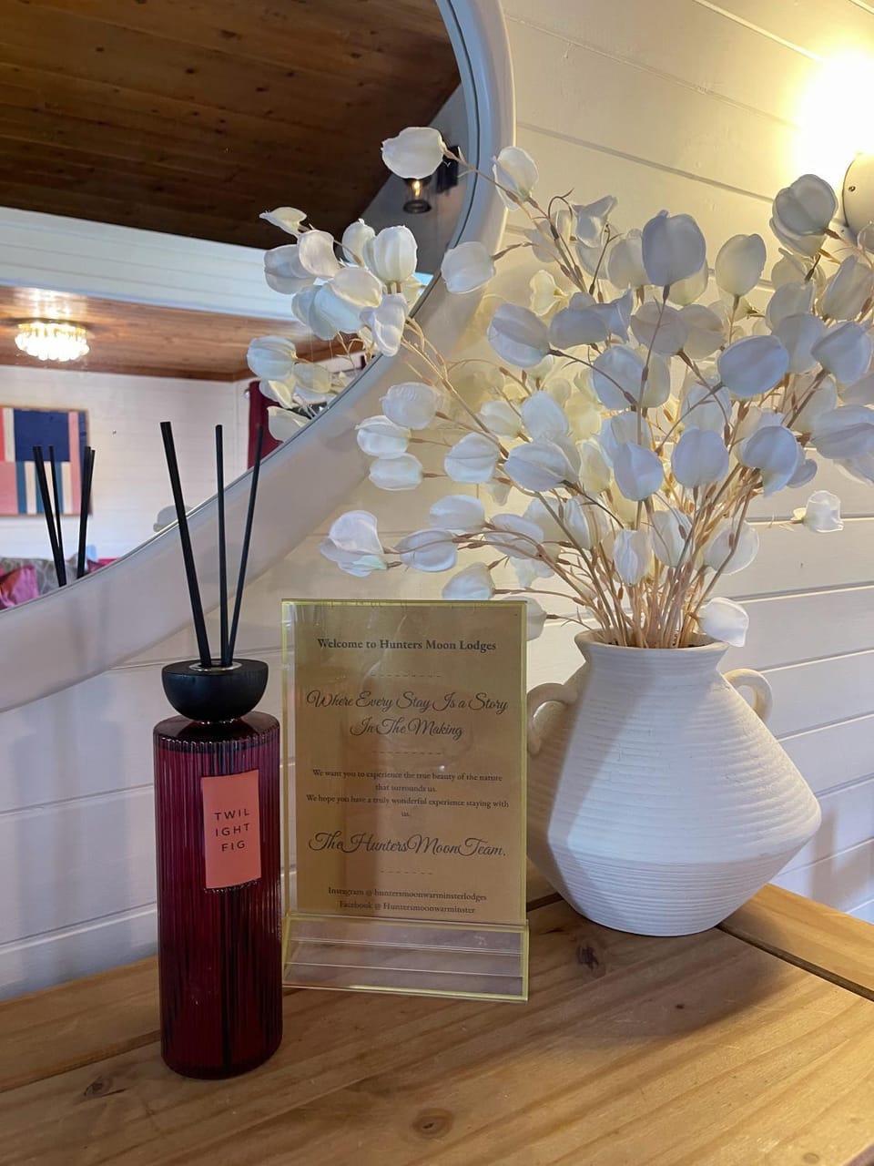 Otter 2 Lodge - Private Hot Tub- Dog Friendly - Wiltshire-Bristol House in Warminster