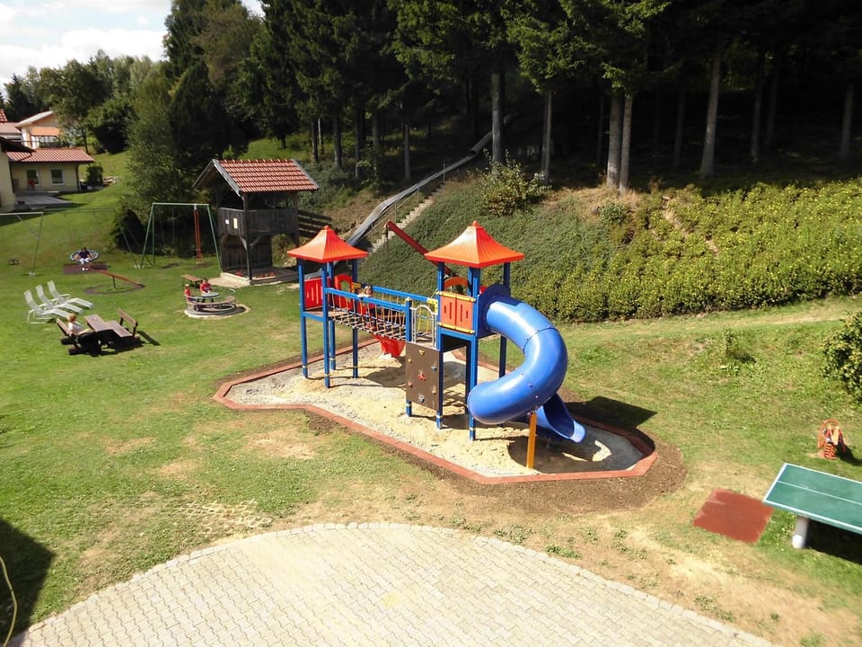 Erlebnishof Reiner - Urlaub auf dem Bauernhof Bed and Breakfast in Straubing-Bogen