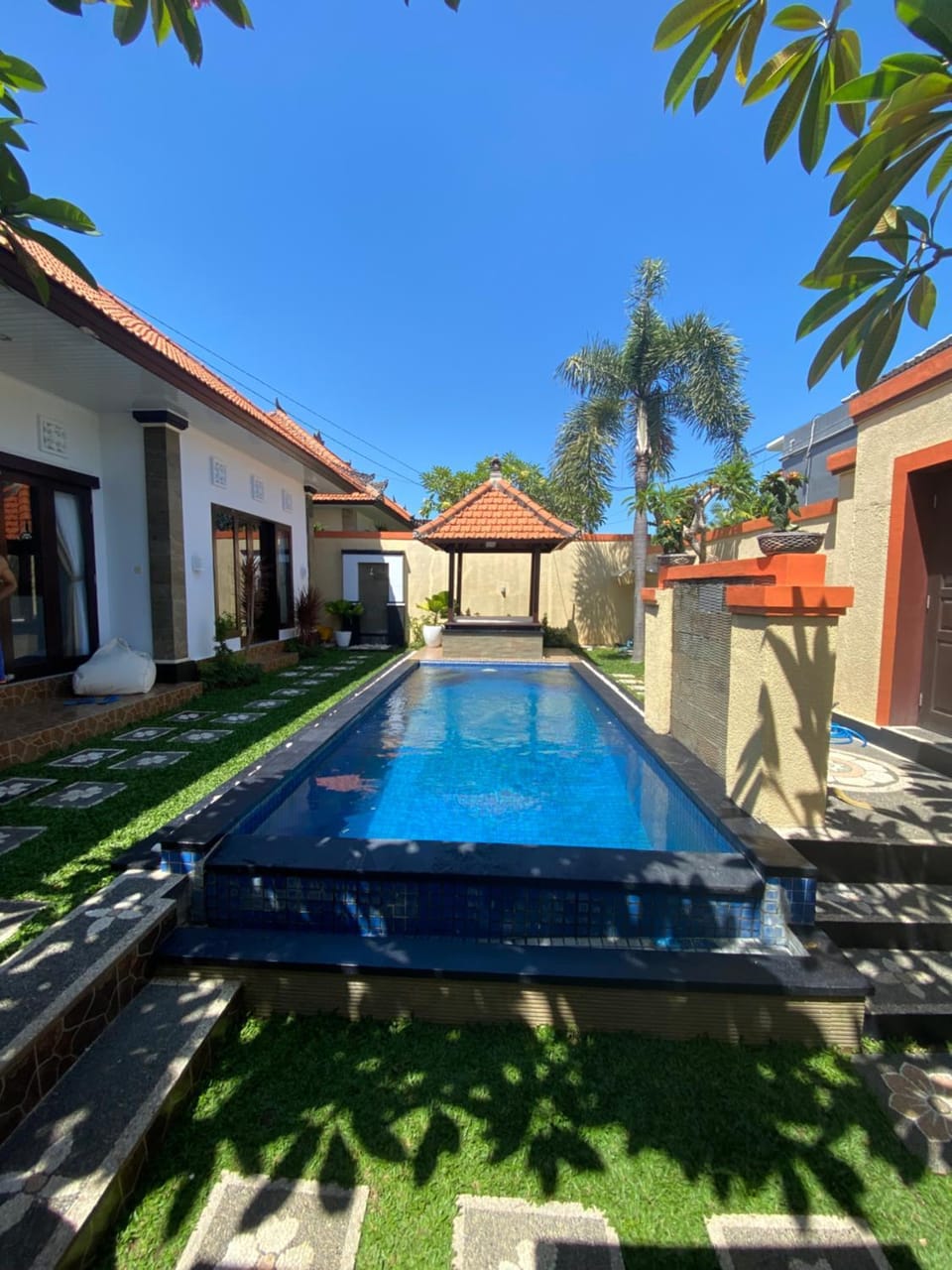 Property building, Swimming pool