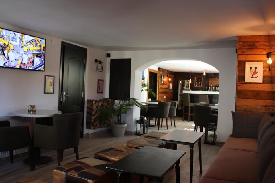 Vila Bellmont Bed and Breakfast in Prahova, Romania