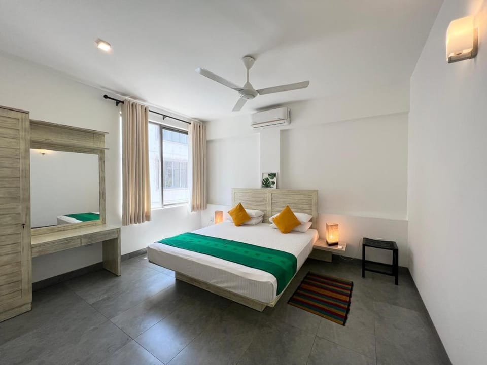 Bed, Photo of the whole room, Bedroom, air conditioner