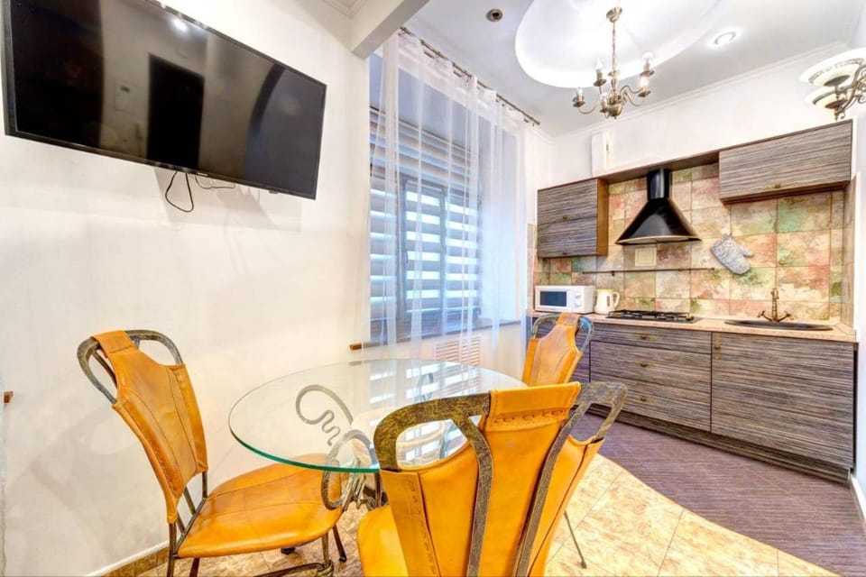 100м до метро Звіринецька, Дружби Народів Apartment in Kiev City - Kyiv